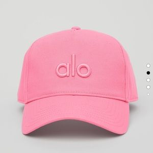 Alo District Trucker Hat - Candy Pink